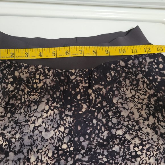 COPY - Lululemon 2-in-1 SHR Short 6" - Picture 10 of 11